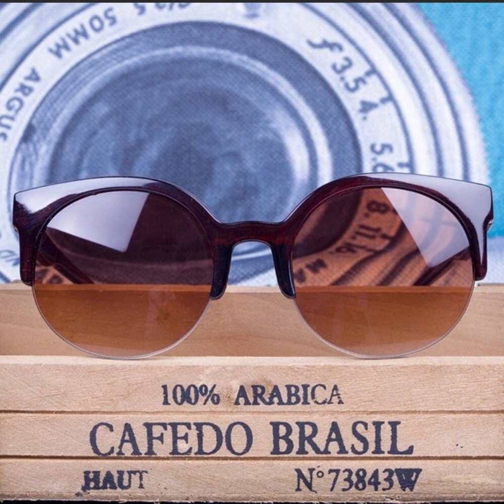 Cat eye sunglasses